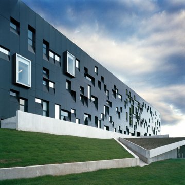 Saucier + Perrote : Mdailles du Gouverneur gnral en architecture 2006 pour lInstitut Perimeter pour la physique thorique.