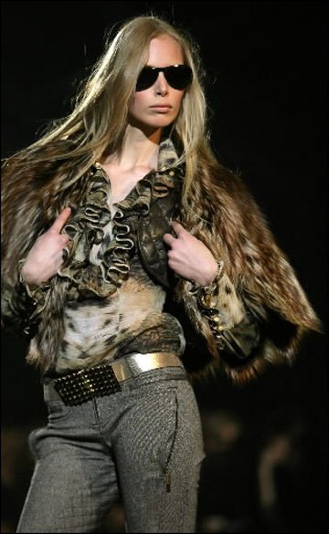 Winter woolies for women in Milan : -