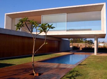 Marcio Kogan_Osler House/_Zuleika de Souza, Claudio Dupas