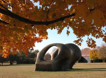 Henry Moore_Fifa_Montréal_Canada