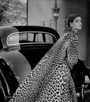 Lo Olschner_Ocelot coat by Berger, Hamburg 1954_F.C. Gundlach.