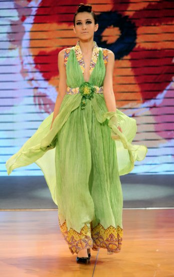 Uzbek designers of Dom Stilya /Dom Stilya General Fashion Show09_Yves Forestier-Getty Images For Style.UZ