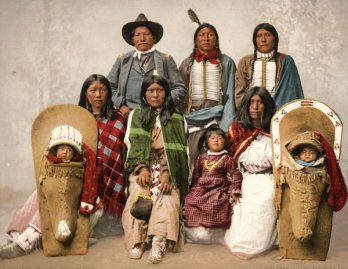 Gerhard Steidl/William Henry JACKSON_Sevara, Ute's tribue chief and his family, 1899_Photochromic