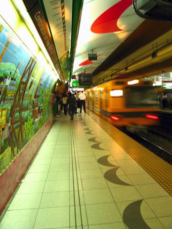 Subway_Vronique Lalibert_Buenos Aires_Argentina