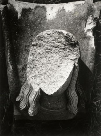 Shomei Tomatsu_Statue d'un ange