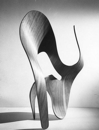 Charles & Ray Eames, Molded-plywood sculpture, 1943_USA