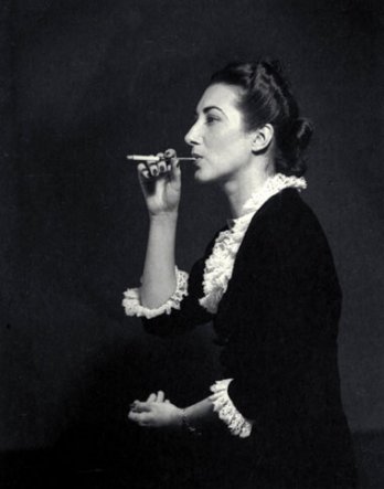 Tata Sam Bejan_Femme  Bombay, 1948