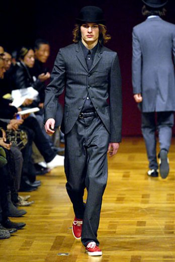 Rei Kawakubo_Comme des Garçons Ready-to-wear Winter 07-08