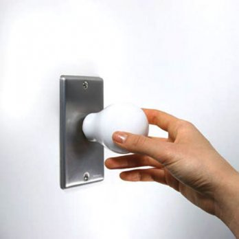 Oki Sato_Bulb Switch_Kanako Sato