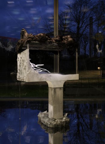 Lee Bul_Excavation, 2007_Fondation Cartier_Patrick Gries