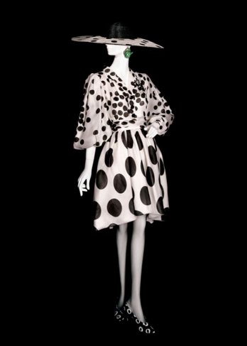 Yves Saint-Laurent_Robe de cocktail, Collection Printemps/t 1992_Fondation Pierre Berg - Yves Saint-Laurent_Alexandre Guirkinger