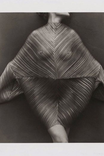 HERB RITTS_Wrapped Torso, Los Angeles, 1989