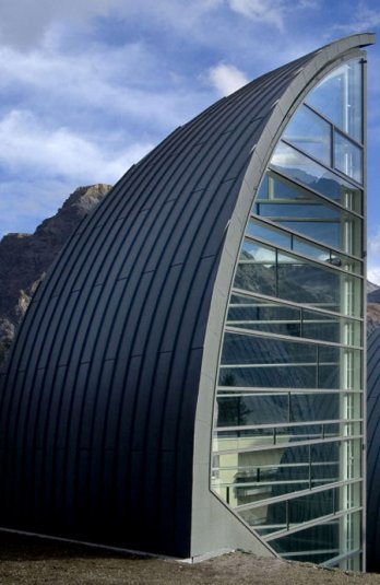 Mario Botta Architetto complete the Spa Tschuggen Berg Oase in Switzerland