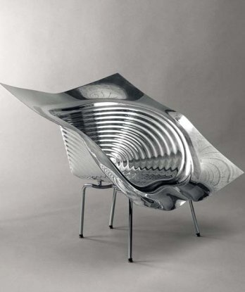 Ron Arad_No Discipline/Ron Arad_Uncut chair, 1997_Jean-Claude Planchet