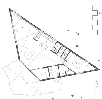 Triangle House by JVA/_plan-1-1-200-triangle-house