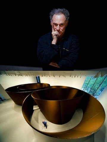 Richard Serra : Master of the tectonic nature of sculpture